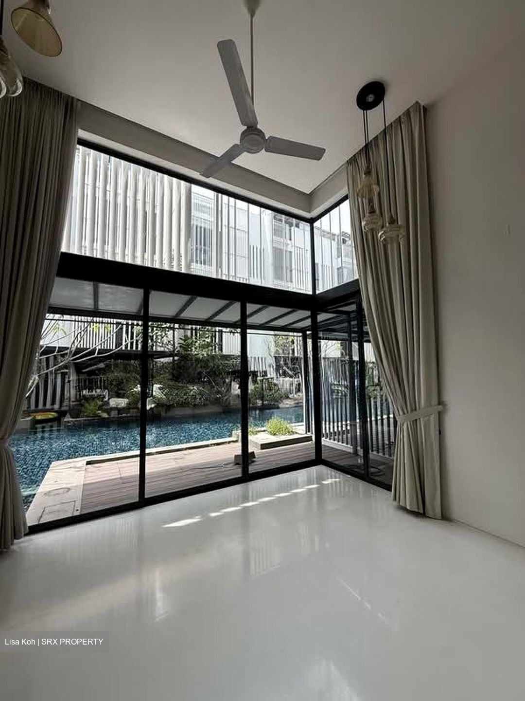 Charlton Park (D19), Condominium #557242751